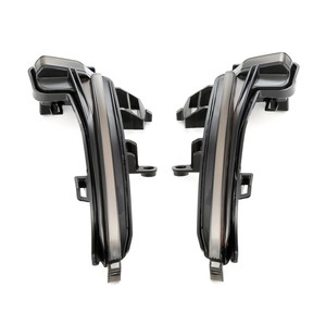 ไฟเลี้ยวกระจกมองข้างแบบไหล Autodragons สีเหลืองอำพันรมควัน สำหรับ Superb III Kombi Schragheck - Product Image 2