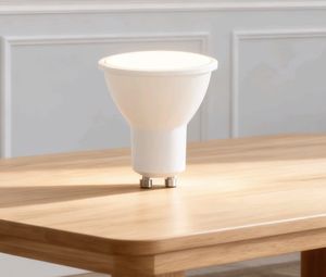 Promotion Vente en gros <span class=keywords><strong>Ampoule</strong></span> <span class=keywords><strong>LED</strong></span> <span class=keywords><strong>GU10</strong></span> 7W alimentée par courant alternatif 560lm 2700K <span class=keywords><strong>Angle</strong></span> de faisceau de <span class=keywords><strong>120</strong></span>° Ra80 Certifiée CE/RoHS/EMC Garantie de 2 ans - Product Image 4