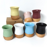 Lot de tasses à maté en céramique au design argentin authentique avec base en bois et bombilla pour thé et café – Vente en gros