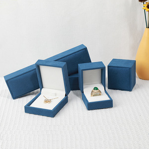 Cajas de Joyería de Terciopelo Verde para Pulseras, Collares, Colgantes y Anillos, Cajas para Empacar Joyas - Product Image 6