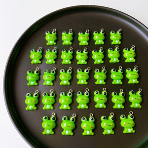 จี้เรซิ่นรูปกบการ์ตูนน่ารักสำหรับทำเครื่องประดับ DIY ต่างหู สร้อยคอ สร้อยข้อมือ พวงกุญแจทำมือ อุปกรณ์เสริม - Product Image 2