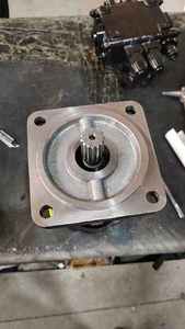 Pompe à engrenages hydraulique personnalisée pour clients Hansen, séries PGM PGP, 7993303R 6111152M92 7029121002 HPX52069, origine Shandong, garantie 1 an - Product Image 6