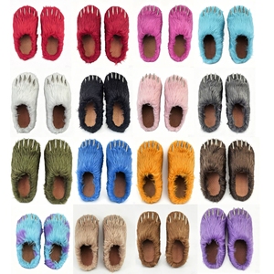 Nouvelles mules tendance à griffes d'ours en fourrure, sandales d'été personnalisées avec dessus en peluche douce, logo sur mesure - Product Image 3