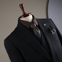 Costumes 2 pièces pour hommes personnalisés de marque Costumes de luxe OEM de haute qualité pour hommes Costumes pour mariage Costumes de travail formels pour hommes