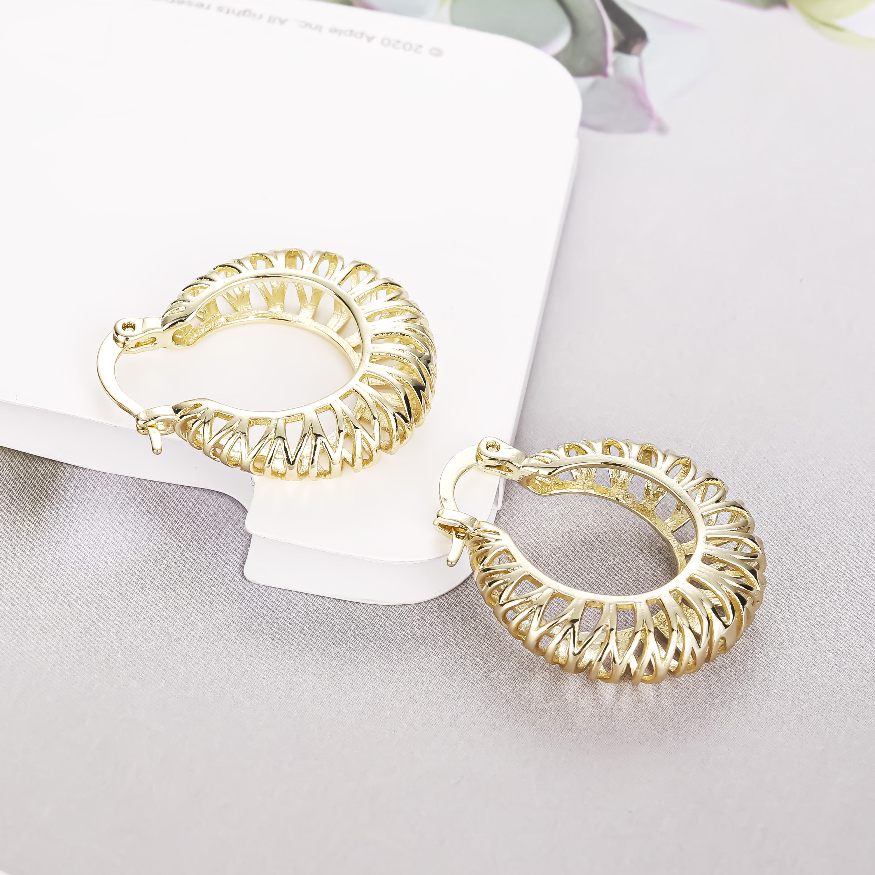 24k gold hoop earrings