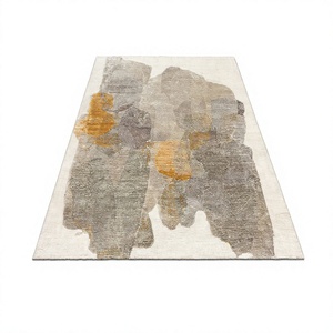 Tapis persan en laine et soie de qualité supérieure, tissé à la main, à poils bouclés, lavable, avec support antidérapant en PVC pour espaces de luxe - Product Image 1