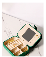 Vente en gros Mini étui à bijoux de voyage Portable anneau boucle d'oreille collier organisateur de stockage personnalisé boîte à bijoux en cuir PU