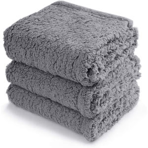 Hoogwaardige Bestsellers Zacht Grijs Pluche Huisdier Dekens Set Van Drie Dikke Pluizige Warm Voor Katten Honden <span class=keywords><strong>Bed</strong></span> En Bank - Product Image 1