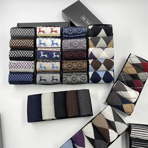 <span class=keywords><strong>Calcetines</strong></span> de Navidad caja de regalo ciervo copo de nieve <span class=keywords><strong>calcetines</strong></span> de regalo para hombres conjuntos sólido Plaid raya rombo personalizado hombres lana <span class=keywords><strong>calcetines</strong></span> térmicos - Product Image 4