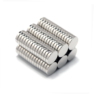 맞춤형 전문 <span class=keywords><strong>1mm</strong></span> 공차 니켈 코팅 용접 굽힘 영구 N35 N48 <span class=keywords><strong>N50</strong></span> N52 직사각형 Ndfeb 네오디뮴 자석 - Product Image 4