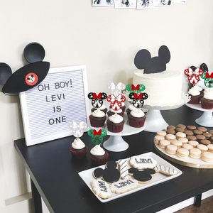 Litière <span class=keywords><strong>Minnie</strong></span> Mouse inspiré Noël Cupcake Toppers Cupcake Picks Décorations pour Joyeux Noël Thème Fête Fournitures - Product Image 6