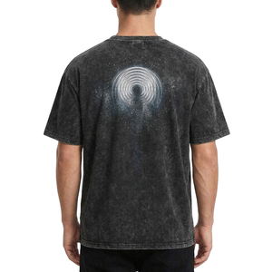 Camiseta Gráfica TOPSHOW con Logo Personalizado, Negra, Lavado Ácido, Hombros Caídos, para Hombre, Estilo Urbano, Tallas Grandes - Product Image 3