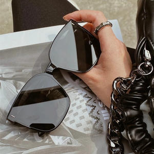 Lunettes de soleil Gm unisexes, monture noire, verres TAC, protection UV400, style ovale, pour la pêche, les voyages, la conduite, les tenues de mode - Product Image 4