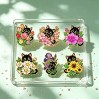 Pin Logam Grosir Motif Kartun, Bros Kucing Hitam Lucu Bermotif Bunga, Pin Kucing Kreatif Cetak UV, Aksesoris Pakaian Fashion