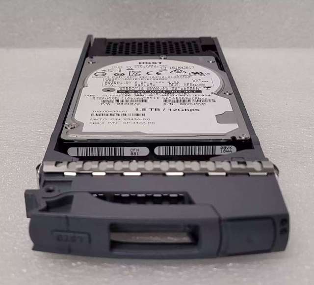 NetApp X343A-R6 1.8T SAS 12Gbps SAS 2.5\" HDD Hard Drive 108-00433 DS224C
