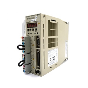 ไดรเวอร์ควบคุมเซอร์โวแพ็คแบบสามเฟส 200 โวลต์ 1.5 กิโลวัตต์ AC รุ่น SGDM-15ADA-V ของแท้ใหม่ - Product Image 1