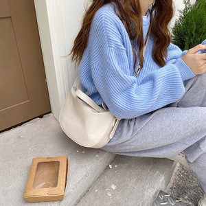 กระเป๋าสะพายข้างผู้หญิง หนังสีน้ำตาล ปิดด้วยซิป กระเป๋าสะพายไหล่แบบครอสบอดี้ สำหรับใช้ในชีวิตประจำวัน สไตล์ฤดูใบไม้ร่วงฤดูหนาว - Product Image 4