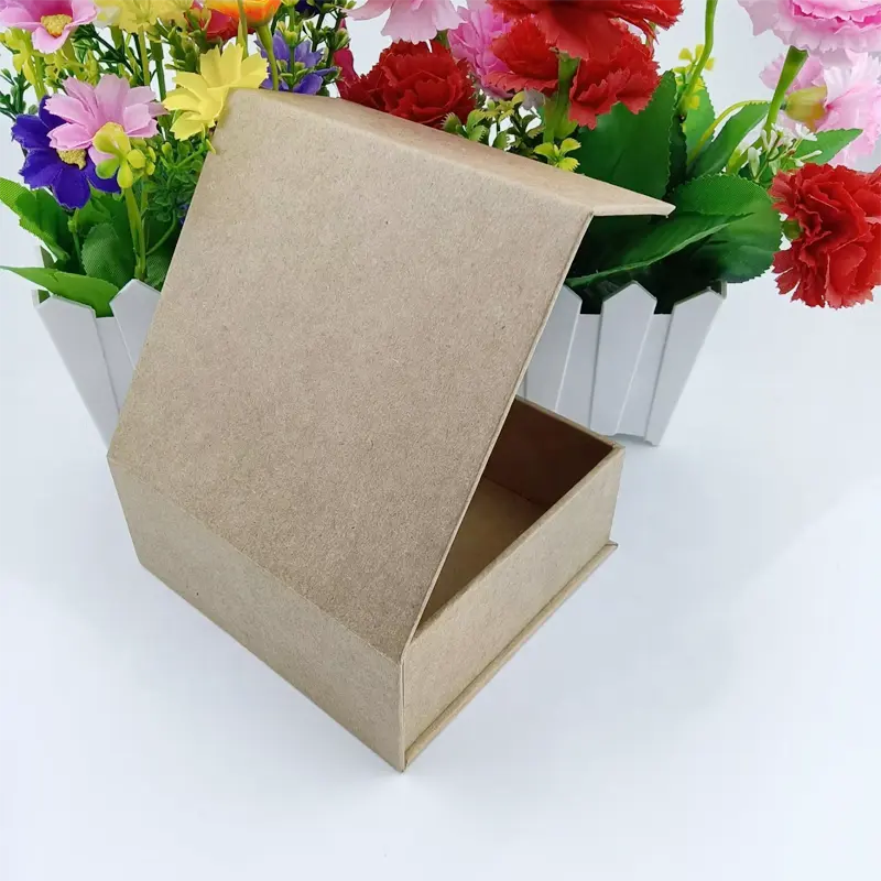 Wettbewerbs fähiger Preis Luxus Kosmetik verpackungs flasche Kraft papier Pappe Papier Falt verpackung Geschenk box mit Magnet verschluss