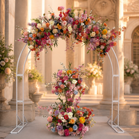 Ensemble d'arches florales décoratives Bloom Floral Pink, toile de fond florale, centre de table, fleurs d'allée pour la décoration d'événements
