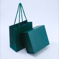 Caja de Papel Plegable con Cierre Magnético Verde Personalizada con Asa de Cuerda Trenzada, Ideal para Embalaje de Productos Premium y Regalos de Lujo
