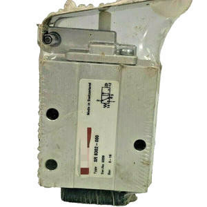 8302-000 Rolhendel Bediende Richtingsregelaar 3/2-weg 1/4 inch Nieuw Origineel Direct Leverbaar Industriële Automatisering Pac Speciaal - Product Image 1