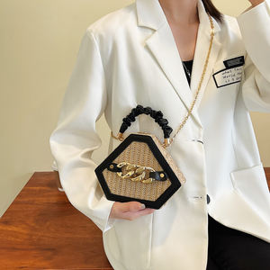 Nouvelle Collection 2026 : <span class=keywords><strong>Sac</strong></span> Messager Femme en Cuir PU avec Chaînes, <span class=keywords><strong>Sac</strong></span> à <span class=keywords><strong>Main</strong></span> et Pochette Assortis - Product Image 2