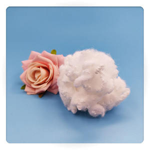 Vente en gros <span class=keywords><strong>de</strong></span> coussins <span class=keywords><strong>de</strong></span> remplissage en fibre <span class=keywords><strong>de</strong></span> polyester à infrarouge lointain PSF ou <span class=keywords><strong>de</strong></span> <span class=keywords><strong>rembourrage</strong></span> d'oreiller <span class=keywords><strong>ouate</strong></span> conjuguée creuse - Product Image 2