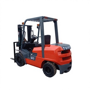Chariot élévateur diesel Toyota d'occasion de 3 tonnes FD30 en bon état, petit chariot élévateur d'occasion avec moteur pour utilisation agricole - Product Image 1