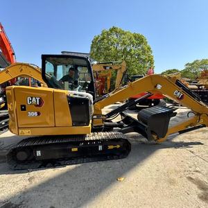 Excavadora de cadenas usada Caterpillar CAT306 de 6 toneladas, casi nueva, de origen japonés, para proyectos de construcción. - Product Image 2