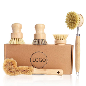 Spazzola per Pulizia Cucina Mixwares con Logo Personalizzato, Manico in Legno, Setole in Nylon e Bambù per Lavaggio Piatti e Verdure - Product Image 1