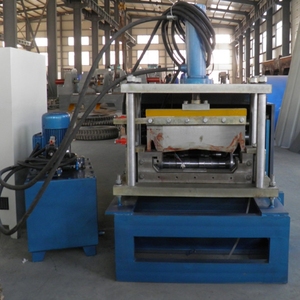 Machine à plier la tôle KR18, machine à laminer pour toitures à joint droit, machine à former des tôles <span class=keywords><strong>de</strong></span> <span class=keywords><strong>toiture</strong></span> - Product Image 1