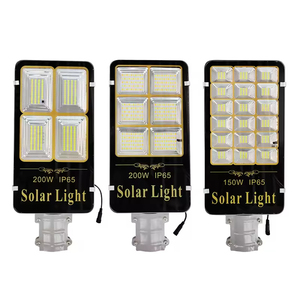 200W Outdoor Waterproof Integrated Remote Control LED Solar Street Light Energy-Saving for Courtyard Street Lighting IP67 Rated - Product Image 2