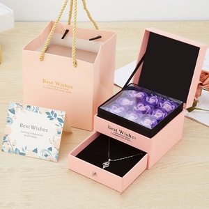 San valentino 9 rose artificiali fiori conservati con collana ti amo in scatola di gioielli per le donne - Product Image 3