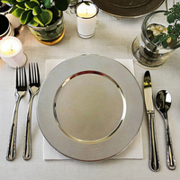 Assiettes de présentation sophistiquées Woju de 13 pouces en plastique argenté, électroplaquées, pour buffet, hôtel et restaurant