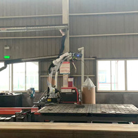 Système de détection de vision 3D pour robot de soudage monté sur rail au sol