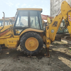 รถตักล้อยางมือสอง JC 3X 4X พร้อมขาย - Product Image 2