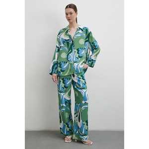 กางเกงขายาวลายสีเขียว ผ้าซาติน เอวกลาง ระบายอากาศได้ดี สำหรับผู้หญิง - Product Image 1