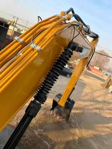 รถขุดไฮดรอลิกแบบตีนตะขาบ Sany SY215C มือสอง ใช้งานน้อย คุณภาพสูง รถขุดขนาดกลางมือสอง SY215C SY215H เครื่องจักรสำหรับงานดิน - Product Image 3