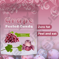 Bonbons gélifiés aux fruits juteux pelables en forme de raisin, marque privée, avec peau amovible, bonbons 3D pelables, vente en gros, forme et emballage personnalisés
