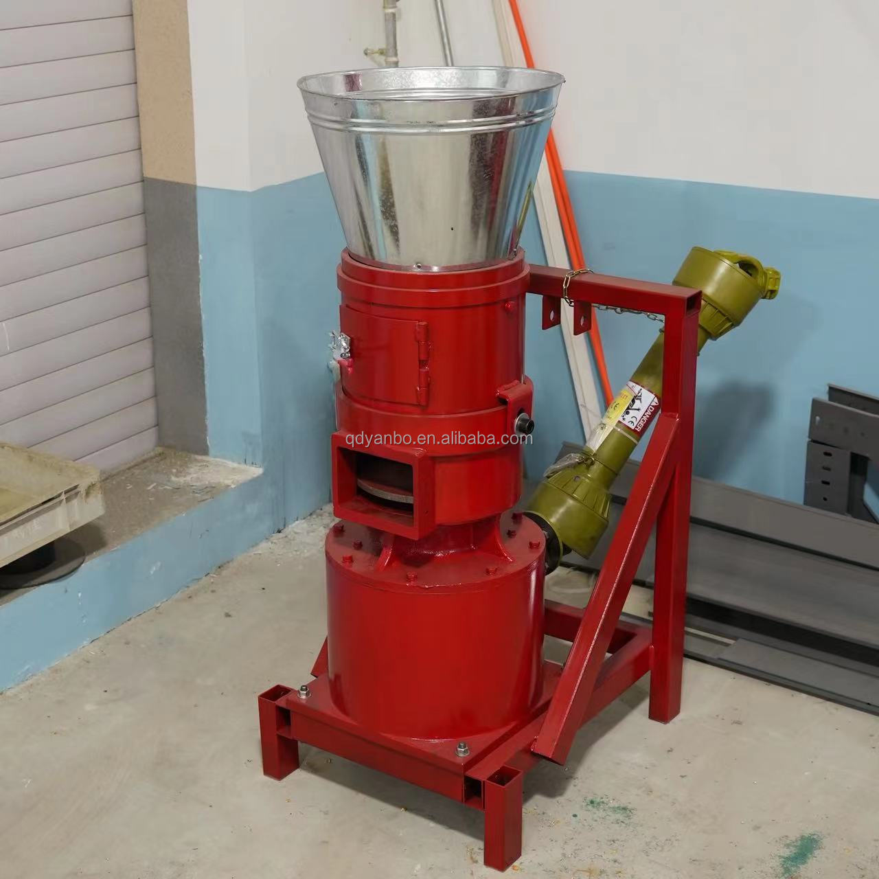 Mobile Sawdust Pellet Production Equipment 60kg/h Directly Connected to PTO Suitable for On-site Processing in Forest Land