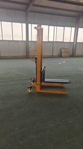 Sıcak Fırsatlar 1-3 Ton Taşınabilir Kendinden Yüklemeli Manuel El Tipi <span class=keywords><strong>Forklift</strong></span> Hidrolik Palet İstifleyici Hafif İşler İçin - Product Image 3