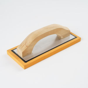 Outils durables pour plaques de plâtre : Flotteur en caoutchouc avec bord en EVA, truelle à plâtre à lame en aluminium avec manche en bois pour une finition lisse et propre - Product Image 1