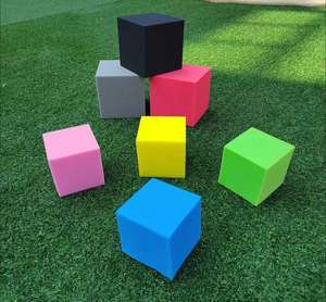 Blocs d'éponge douce de haute qualité pour trampolines d'aire de jeux intérieure équipement de parc d'attractions intérieur extérieur populaire pour les enfants - Product Image 1