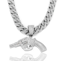 Pendentif pistolet revolver argenté serti de pierres avec chaîne cubaine pour homme, idéal pour le streetwear hip-hop et les bijoux de fête