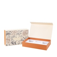 Boîte cadeau magnétique en carton rigide personnalisée avec logo, en gros, avec corde et insert