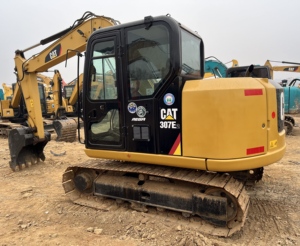 Mini-excavatrice sur chenilles d'occasion d'origine japonaise Cat307, 7 tonnes, hydraulique, avec peu d'heures de fonctionnement, pour la construction - Product Image 1