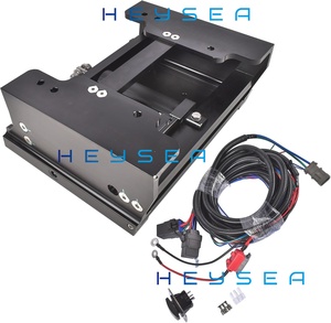Cric hydraulique électrique Heysea F3008 série Action, déport de 8 pouces, puissance max. 300 <span class=keywords><strong>CV</strong></span>, levée de 7,5 pouces, pour moteurs <span class=keywords><strong>hors</strong></span>-<span class=keywords><strong>bord</strong></span> Yamaha <span class=keywords><strong>Mercury</strong></span> - Product Image 4
