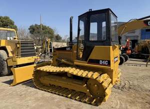 Modèles de bulldozers sur chenilles Caterpillar d'occasion : D4C, D3-D9 Series, D8R, D8K, D9R-2022, avec roulement central et moteur Cummins d'origine japonaise - Product Image 2