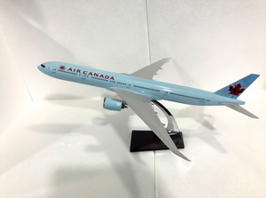 Modèle d'avion en résine Boeing B777 de la Compagnie aérienne <span class=keywords><strong>Air</strong></span> <span class=keywords><strong>Canada</strong></span>, 47 cm, 1/157, avec ailes fixes et support d'exposition - Product Image 6