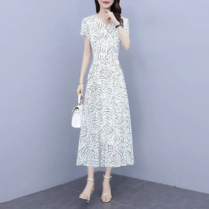Nuovo Arrivo 2023: <span class=keywords><strong>Abito</strong></span> Lungo Estivo da Donna in Chiffon <span class=keywords><strong>Bianco</strong></span> con Stampa Floreale Tie-Dye, Stile Vintage e <span class=keywords><strong>Taglie</strong></span> Plus-Size - Product Image 2